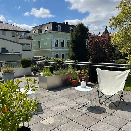 Bed & Breakfast V - Zwischen Kultur Und