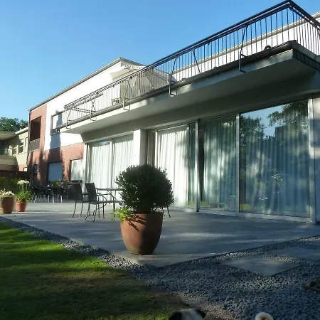 V - Zwischen Kultur Und 3* Viersen