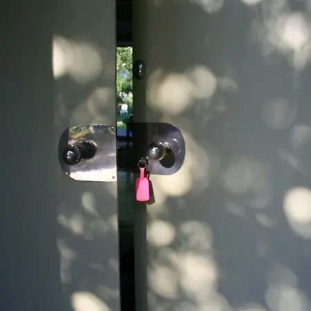 V - Zwischen Kultur Und 3* Фирзен