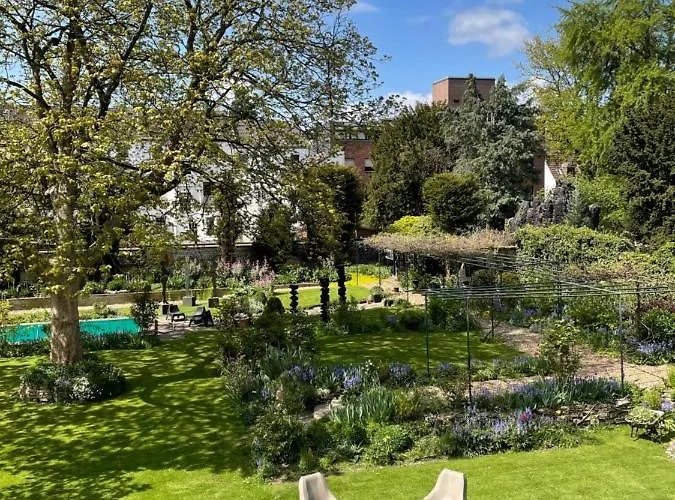 Bed & Breakfast V - Zwischen Kultur Und Viersen