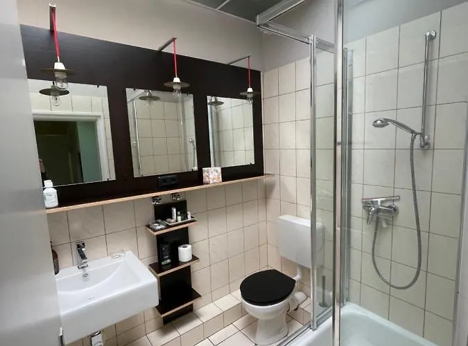 V - Zwischen Kultur Und 3* Viersen