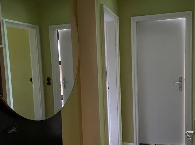 V - Zwischen Kultur Und Oda ve Kahvaltı 3*