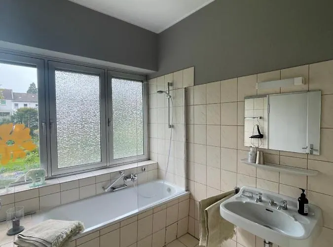 V - Zwischen Kultur Und 3* Viersen