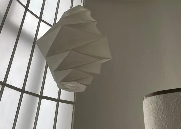 V - Zwischen Kultur Und 3*