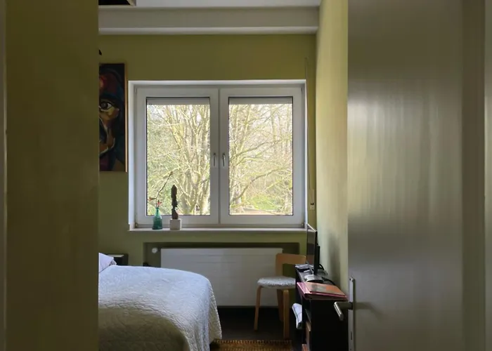 V - Zwischen Kultur Und Bed & Breakfast