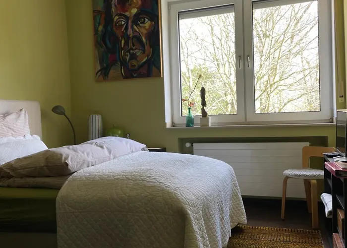 V - Zwischen Kultur Und